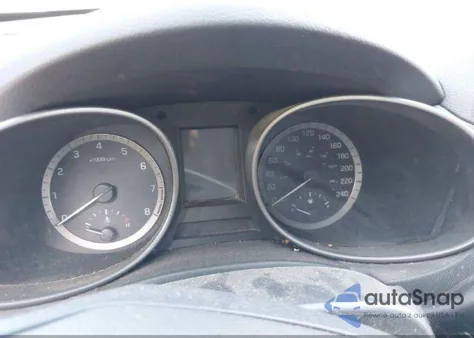 2017 Hyundai Santa Fe Sport 2.4 Luxury from USA, damaged, VIN 5XYZUDLB8HG442370